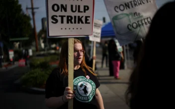 Starbucks Strike to Expand to Over 300 US Stores on Christmas Eve, Union Says