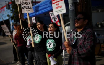 Starbucks Strike to Expand to Over 300 US Stores on Christmas Eve, Union Says