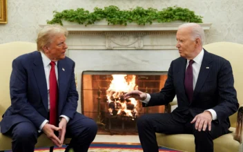 Biden, Trump Send Christmas Messages