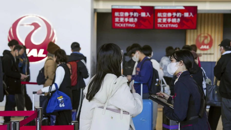 Japan Airlines Hit by Cyberattack, Delays Flights During Year-End Holiday Season