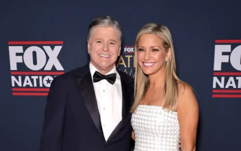 Sean Hannity and Ainsley Earhardt Got Engaged Over Christmas