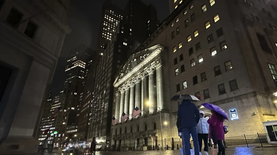 NYSE, Nasdaq to Close on Jan. 9 to Observe Day of Mourning for Carter