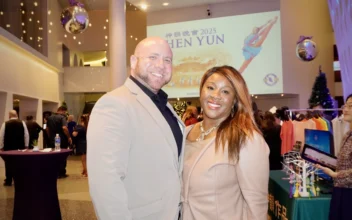 San Antonio Theatergoer Appreciates Shen Yun’s Beautiful and Powerful Storytelling