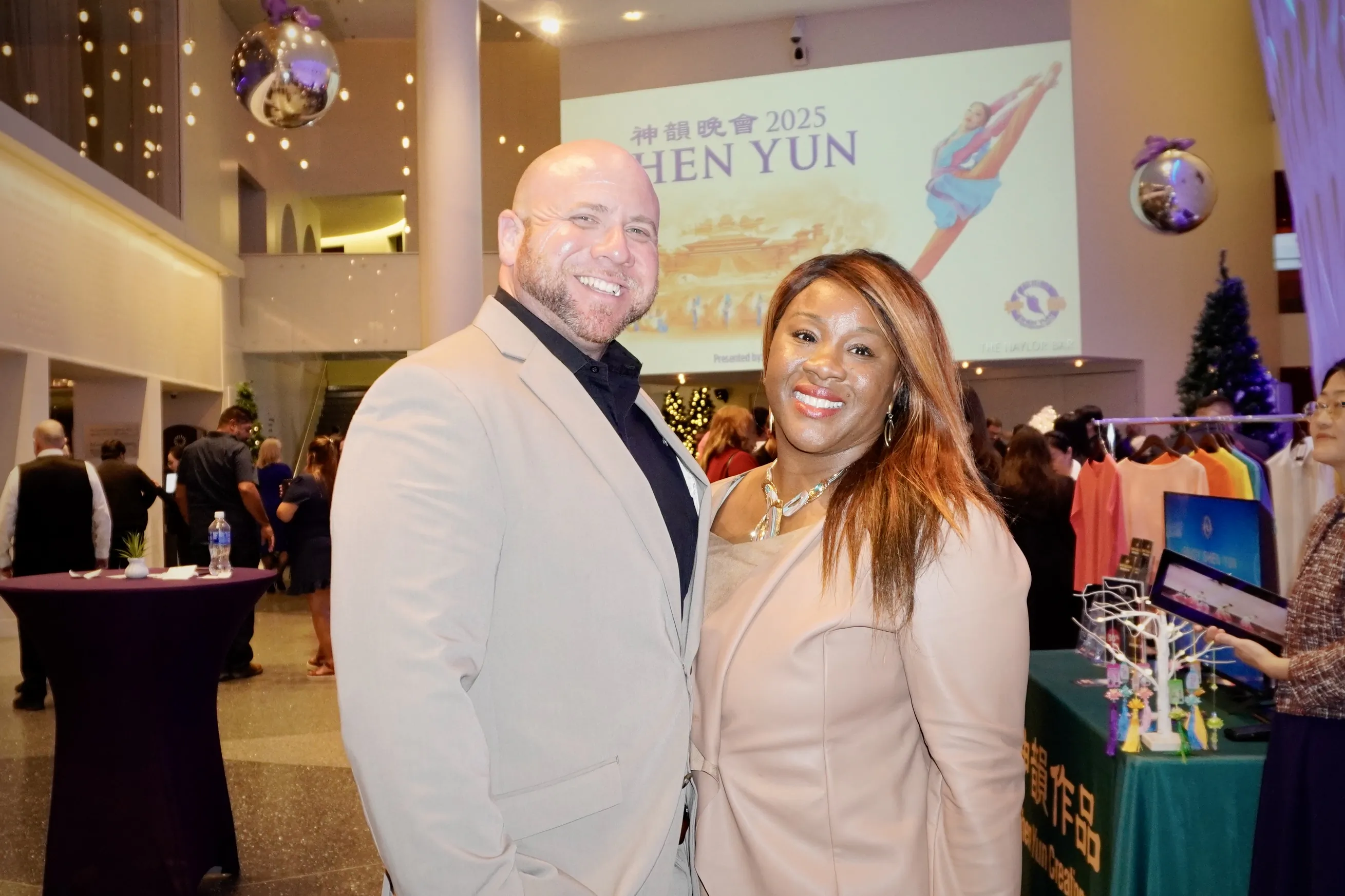 San Antonio Theatergoer Appreciates Shen Yun’s Beautiful and Powerful Storytelling