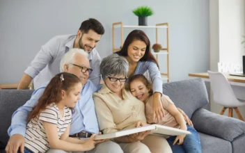 Multi-Generational Living on the Rise, Families See Benefits