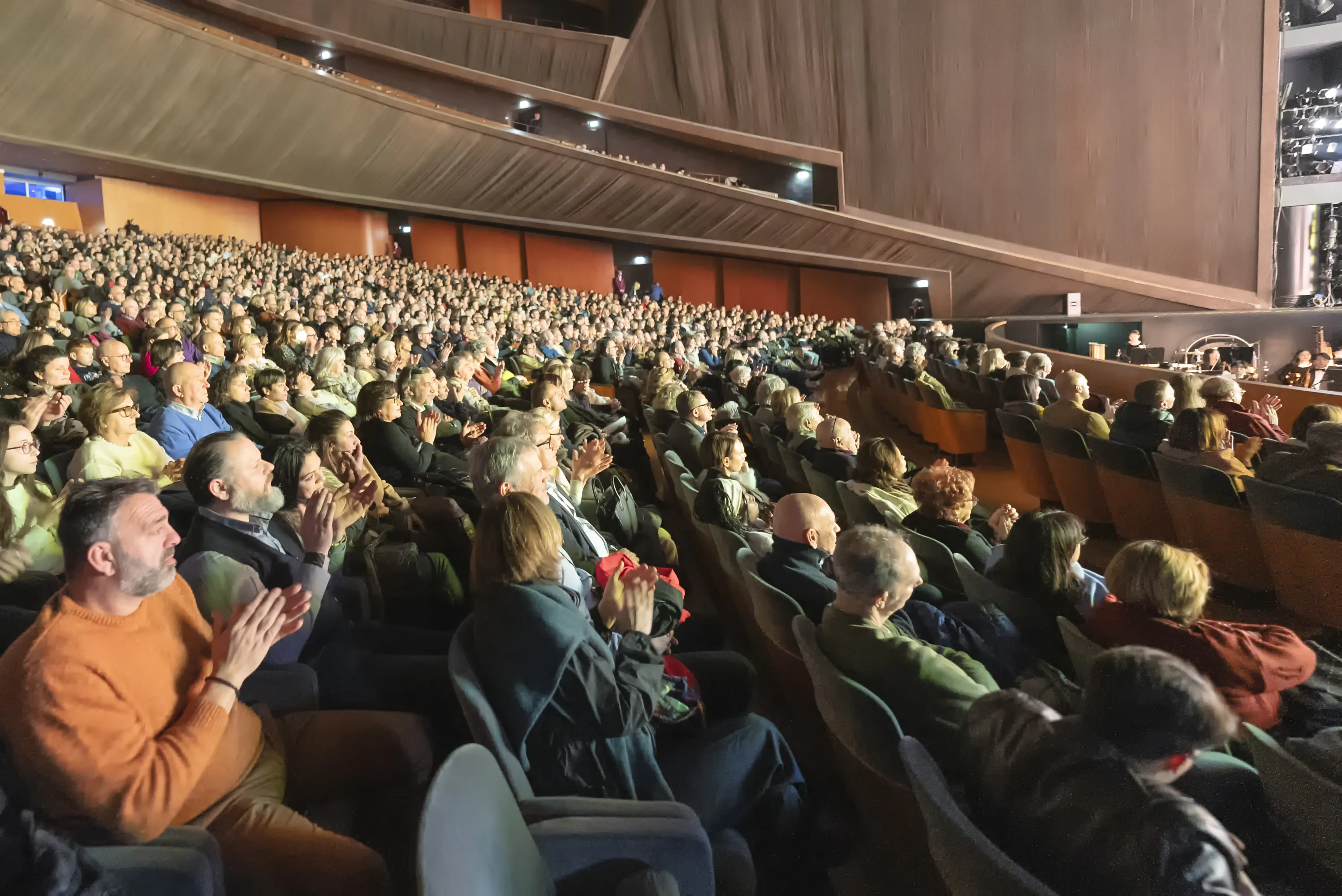 ‘The Quintessence of Harmony and Perfection’: Florence Audience Members Resonate Deeply With Shen Yun