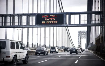 Driving Into Manhattan? That’ll Cost You, as New Congestion Toll Starts Sunday