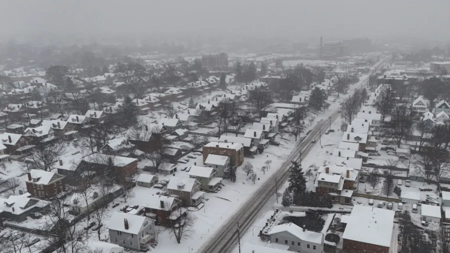 Major Winter Storm Causes Widespread Power Outages, Flight Cancellations