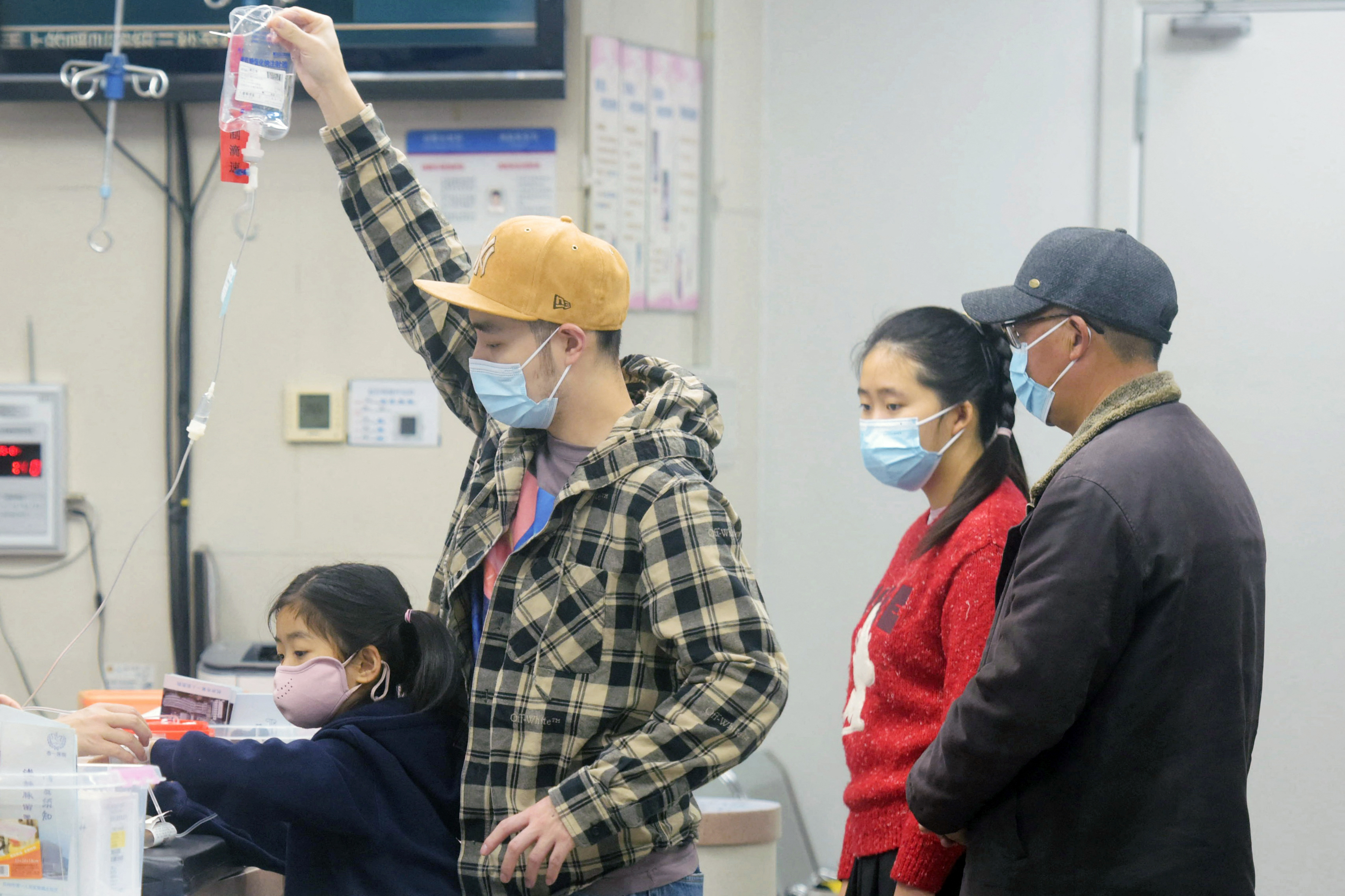 China’s Uptick in Respiratory Illness Sparks Concerns From Neighbors NTD