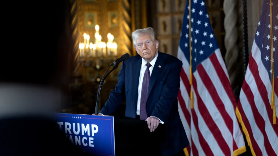 Trump Not Ruling Out Using Military, Economic Coercion to Retake Panama Canal, Claim Greenland