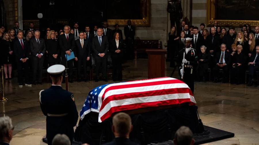 Carter Lies in State at US Capitol