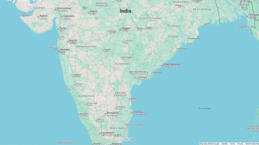 India Launches Rescue Operation as Bulk Carrier Sinks Off East Coast