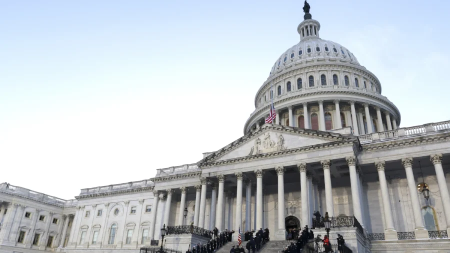 Man With Machete Arrested at US Capitol During Jimmy Carter Public Visitations