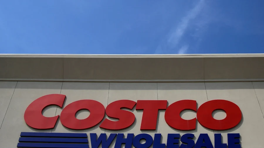 Costco Sales Jump on a Shift in the Holiday Shopping Season