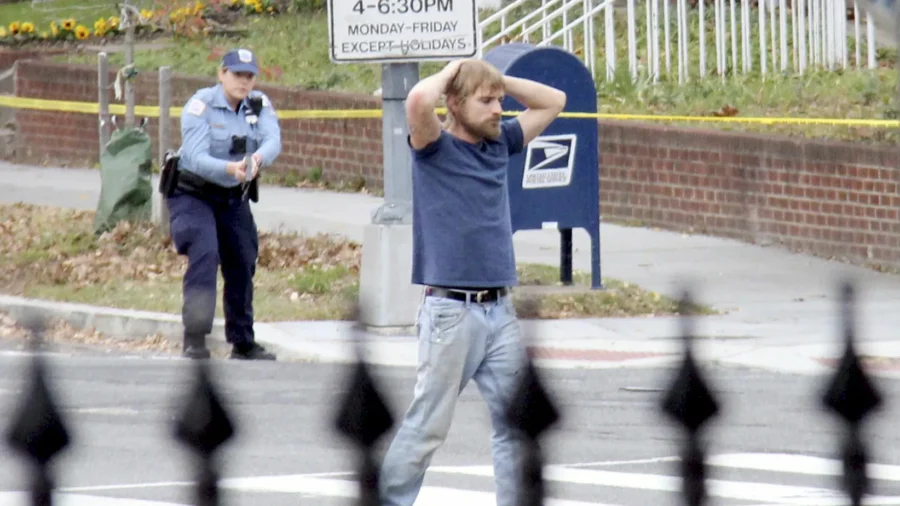 ‘Pizzagate’ Gunman Killed by Police During Traffic Stop in North Carolina