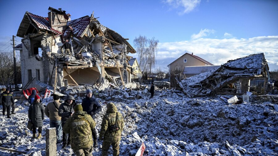 European Defense Ministers Meet Over Ukraine Crisis