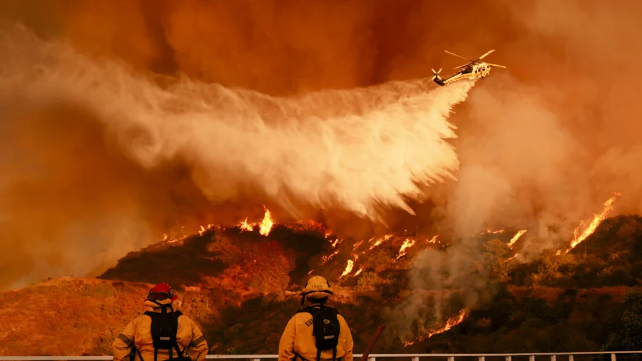 Los Angeles Officials Give Update on Wildfire Incidents