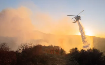 LIVE NOW: Los Angeles Officials Give Update on Wildfire Response