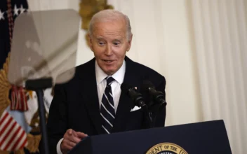 Biden Pens Farewell Letter to Americans