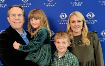 Attorney Moved by Shen Yun’s Message: Kindness Should Be the Fundamental Foundation of All Things