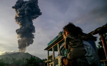 Rescuers Evacuate 3,000 Residents Near Indonesia’s Mount Ibu After Eruption