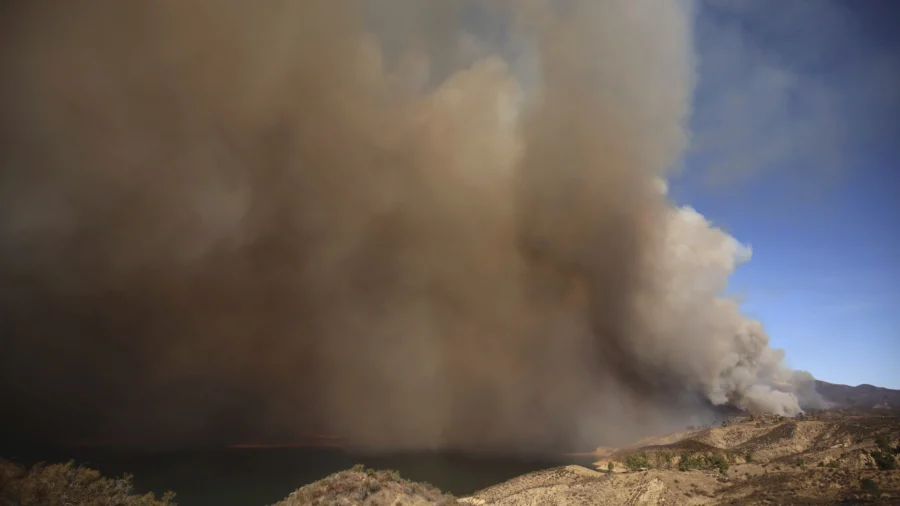 Evacuations Ordered as New Fast-Moving Wildfire Threatens Mountain Homes North of Los Angeles