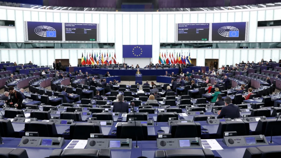 Politicians Gather at 'Make Europe Great Again' Rally at EU Parliament