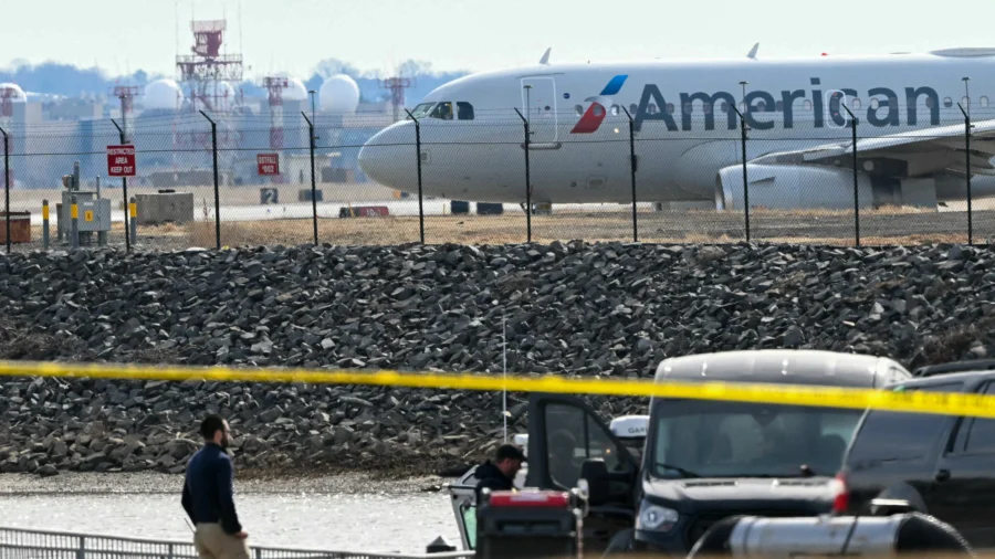 National Transportation Safety Board Holds News Conference After Collision of Jet, Helicopter Near DC