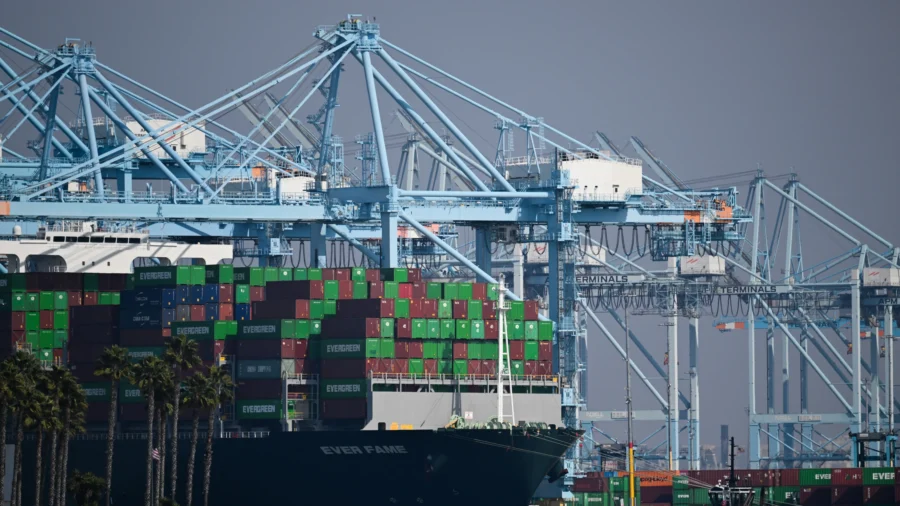 Economist: Who Has More to Lose From the New Tariffs, US or China?