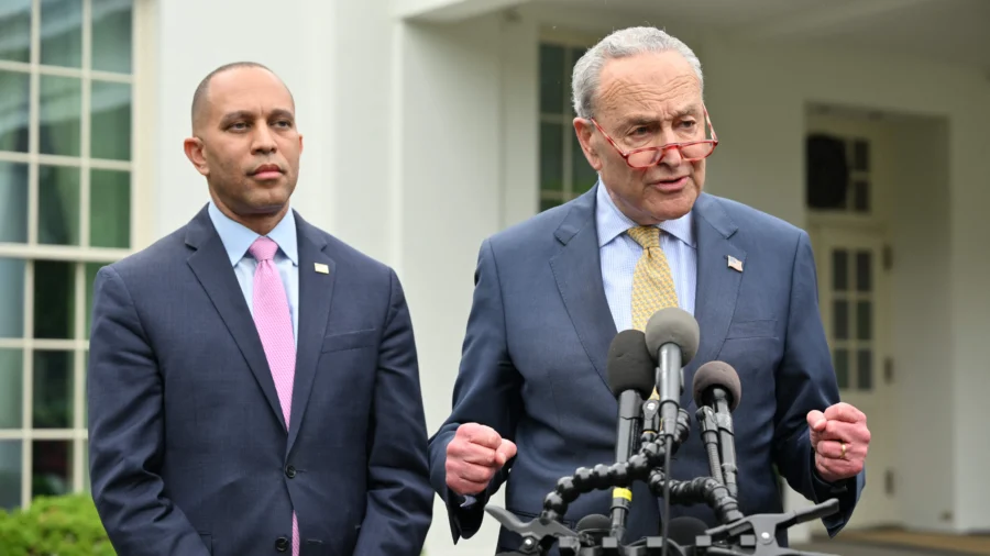Sen. Schumer, Rep. Jeffries Hold Press Conference on Legislation Against Trump Administration