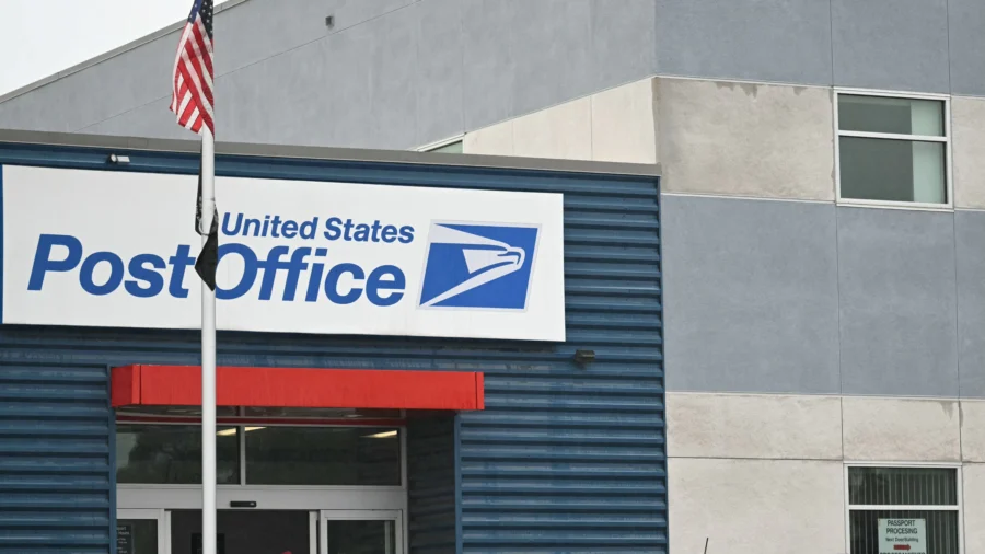 2025 Holiday Shipping Deadlines: Dates You Need to Mail Gifts on Time