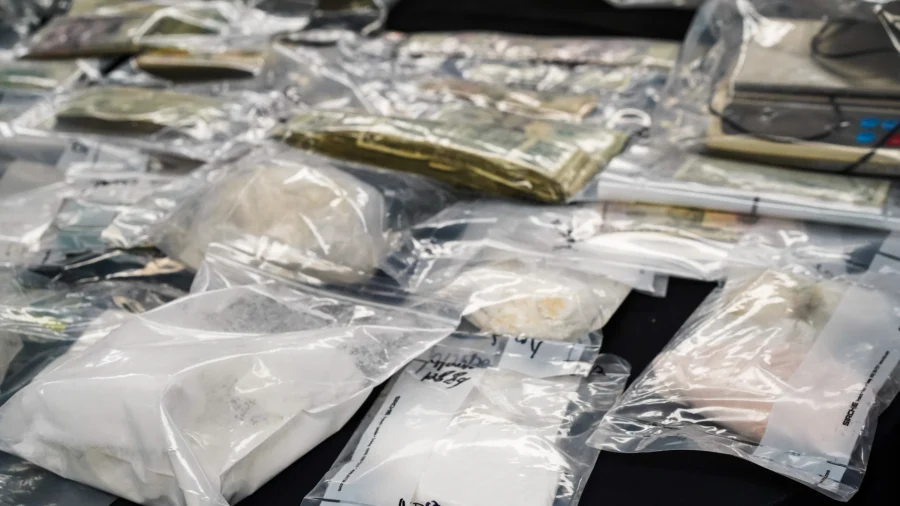 How Chinese Brokers Help Cartels Launder Drug Proceeds