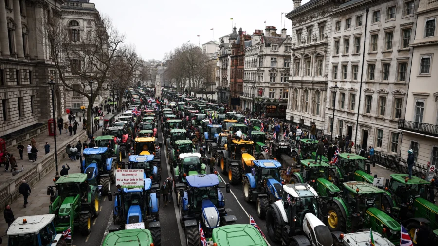 Tractors Fill London Amid Farmer Inheritance Tax Protest