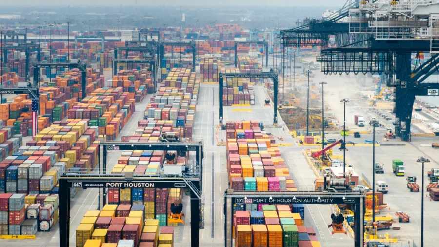 Unfair Landscape Led US to Trade Imbalances: Economist