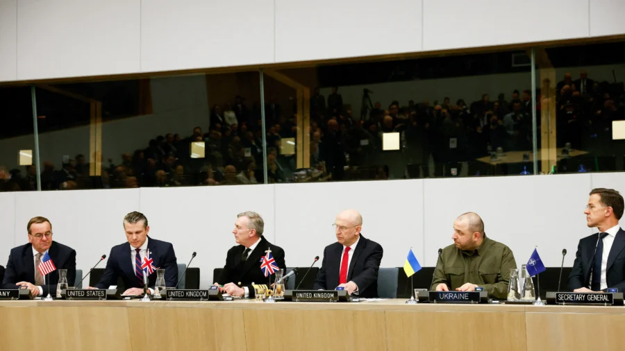 Hegseth Says Ukraine Regaining Pre-War Borders Is 'Unrealistic'