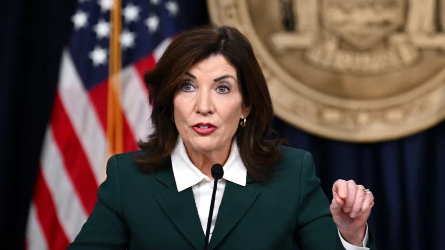 New York Gov. Hochul Gives Update on Congestion Pricing