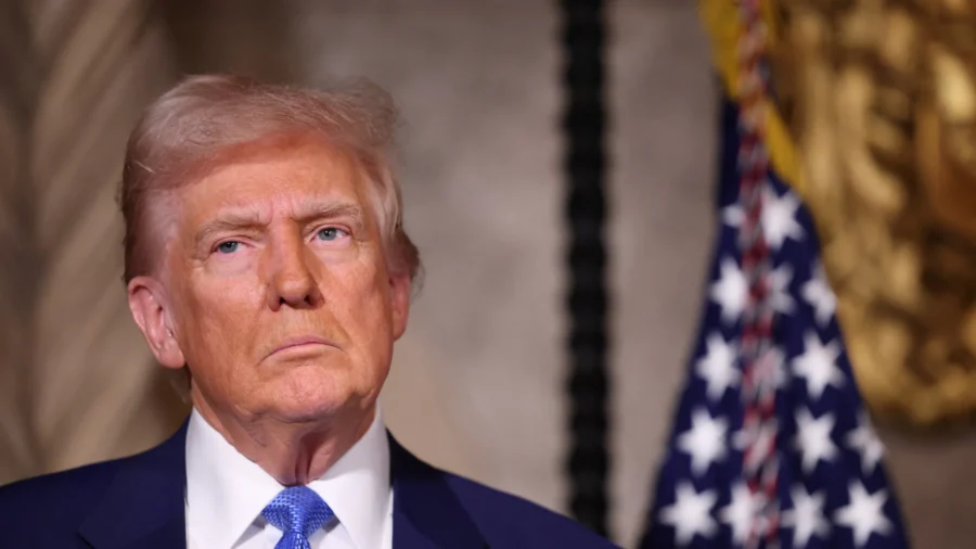 Trump Signs Executive Orders on Feb. 25