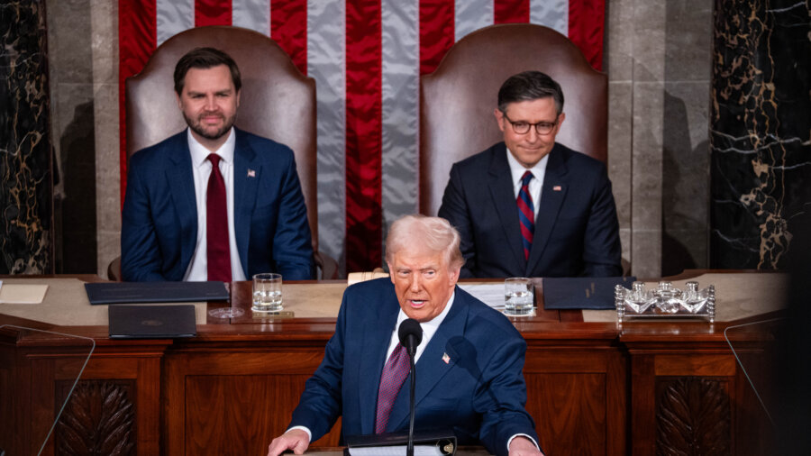 Trump Touts Achievements of 'Honeymoon' Period in Congressional Address: Analyst