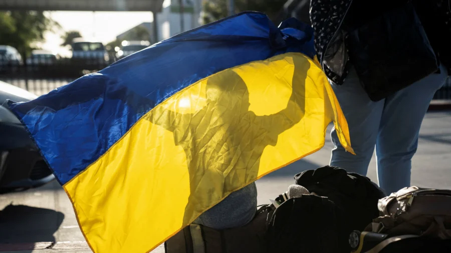 Trump Says He’s Considering Revoking Protected Status for Ukrainians in the US