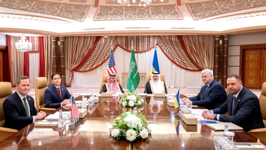 US to Restart Aid as Ukraine Agrees to 30-Day Cease-Fire