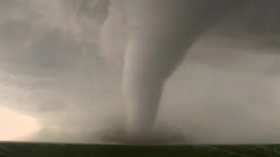 What Causes Tornadoes and How to Decipher Watches and Warnings | NTD