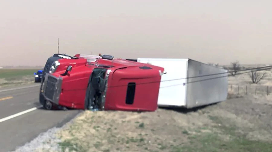 Big March Storm Fans Wildfires and Kills 3 as Forecasters Fear Weekend Tornado Outbreak