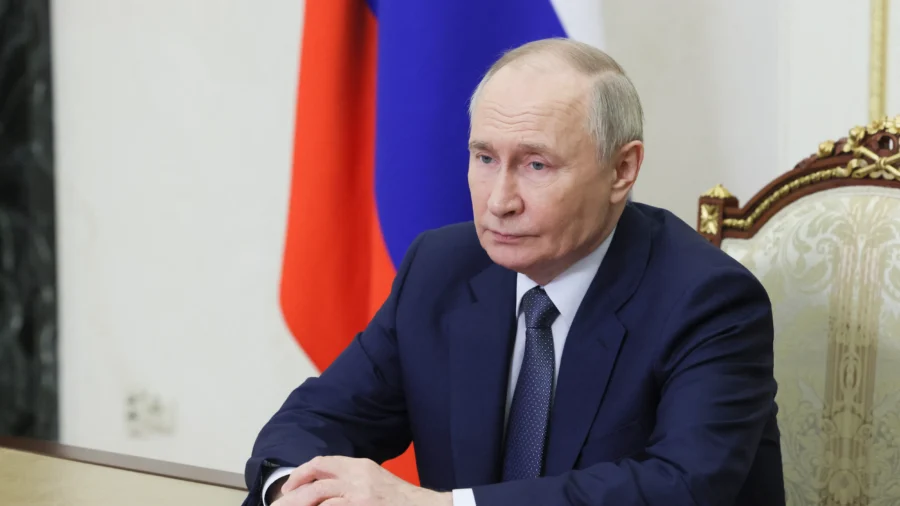 Russia 'Has a Track Record of Fighting While It's Talking': Analyst