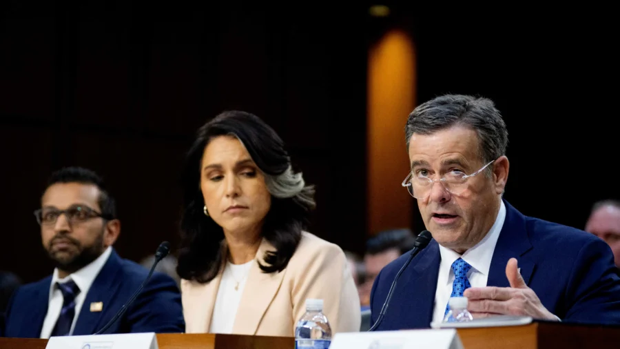'Not Things That Should Be Discussed on a Civilian App’: Former FBI Agent on Signal Chat Leak