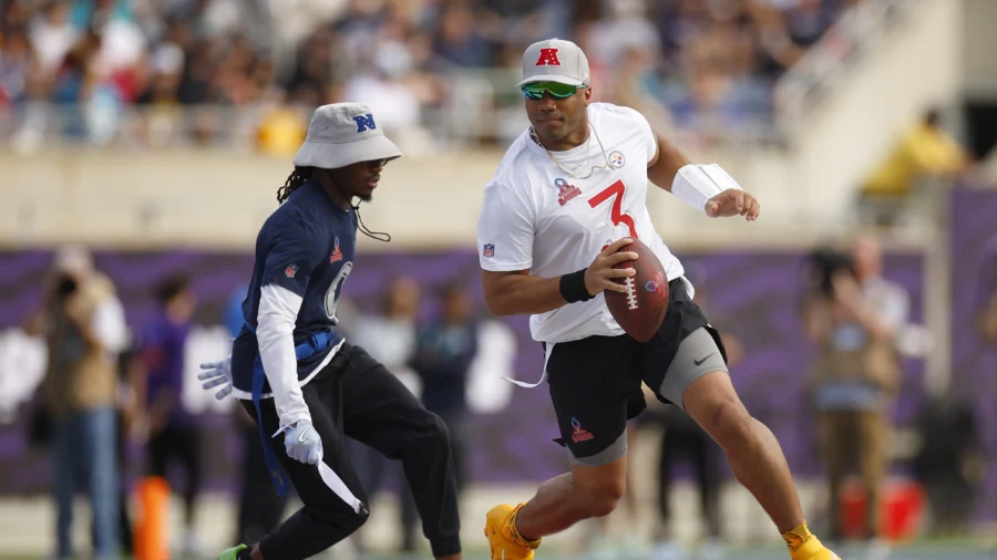 Russell Wilson to Sign With Giants; Is Aaron Rodgers Next?