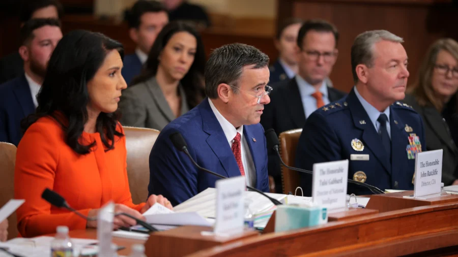 Intelligence Leaders Grilled by Democrats Over Handling of Military Information on Signal Chat