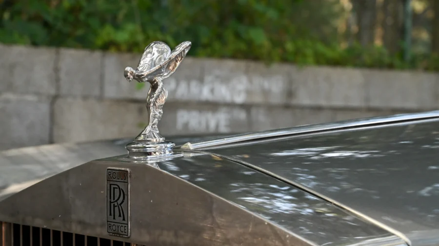 UK Luxury Car Firms Expect to Be Hit by US Tariffs This Week