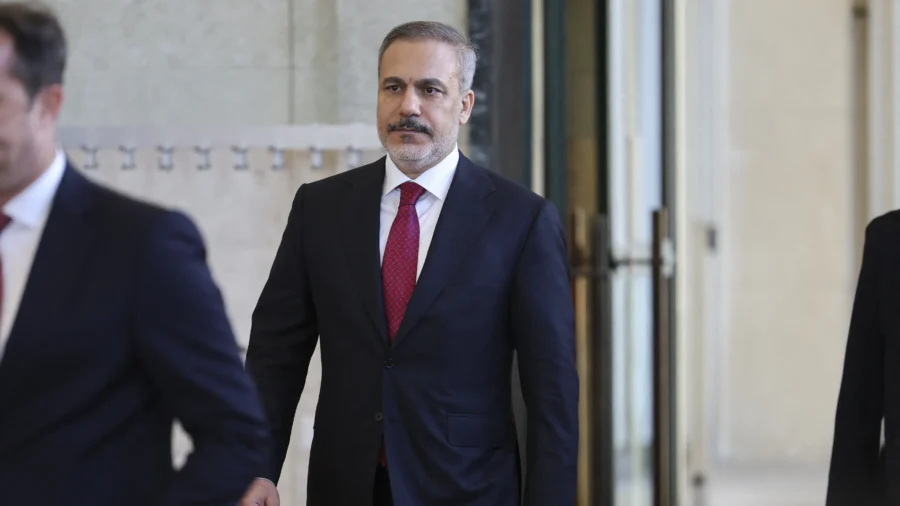 Israel and Turkey Hold Talks Over Syria Tensions