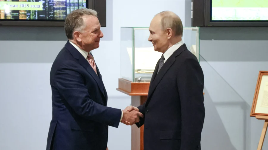 Witkoff Meets Putin in Saint Petersburg for Ukraine Talks