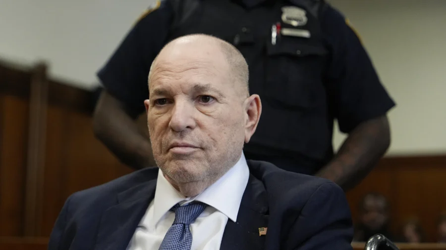 Weinstein Arrives at Court for New Trial After NY Conviction Overturned
